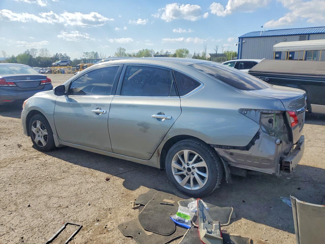 2013 NISSAN SENTRA S photo 3