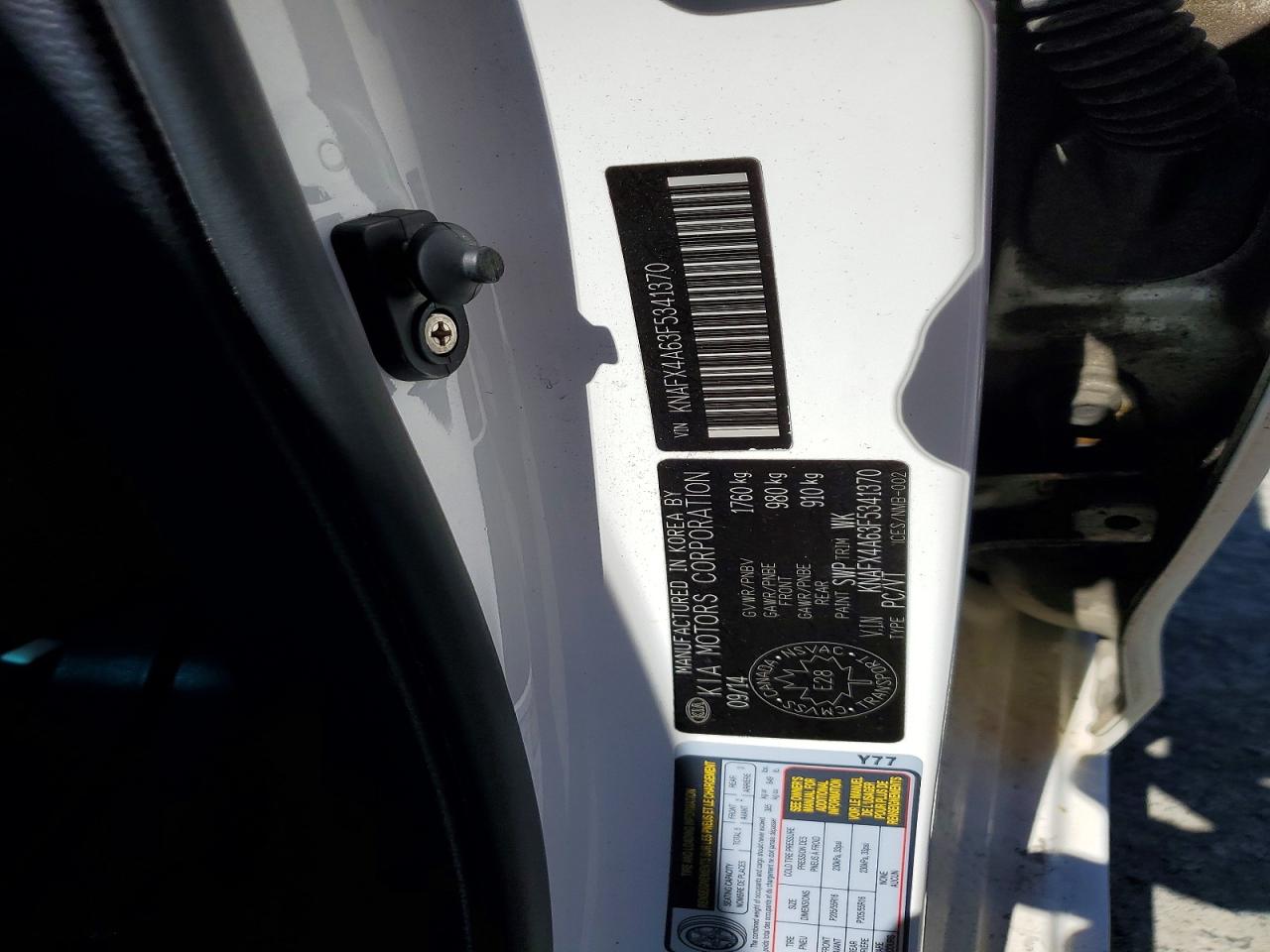 2015 KIA FORTE LX photo 37
