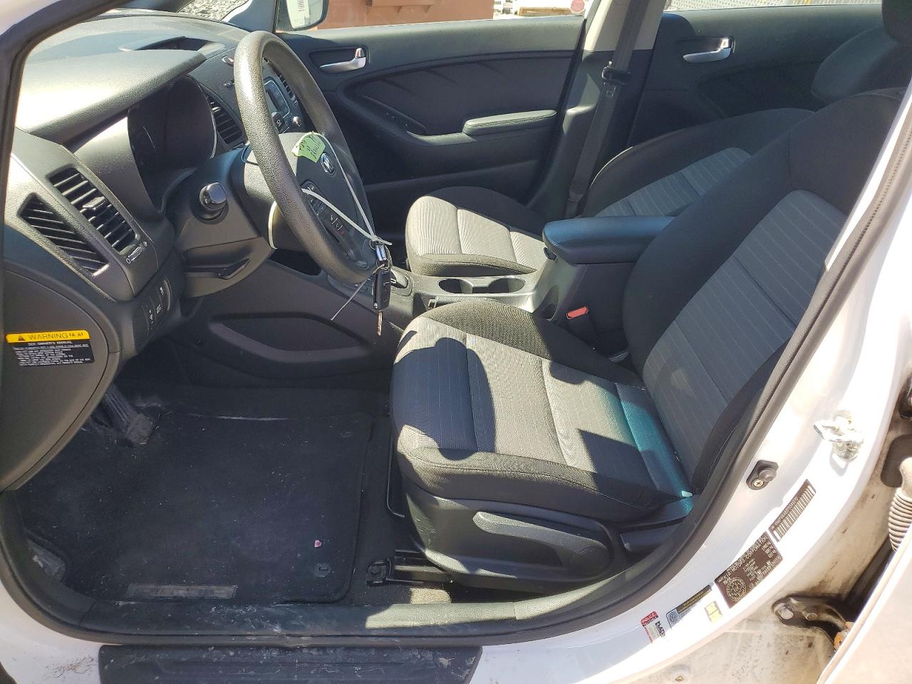 2015 KIA FORTE LX photo 19