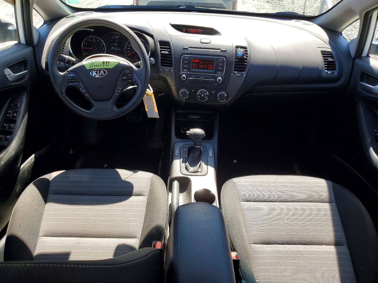 2015 KIA FORTE LX photo 22