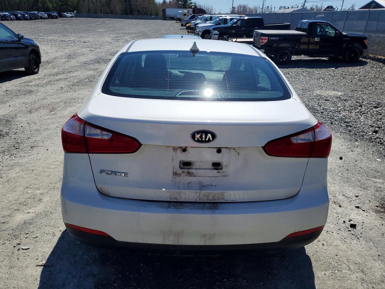 2015 KIA FORTE LX photo 16