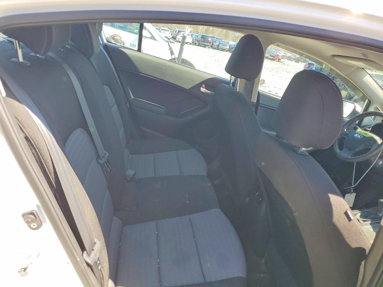 2015 KIA FORTE LX photo 28