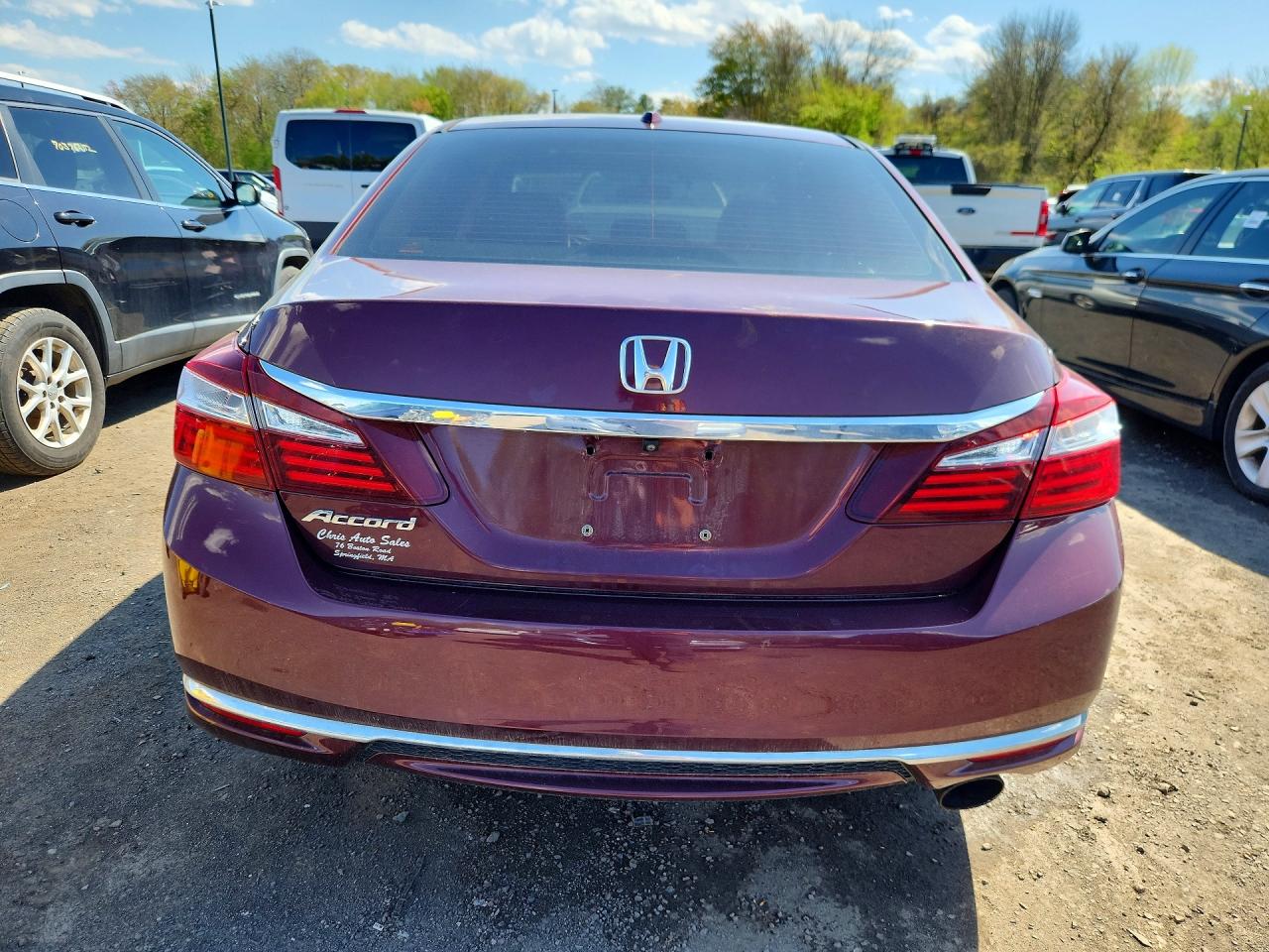 2017 HONDA ACCORD EX photo 11