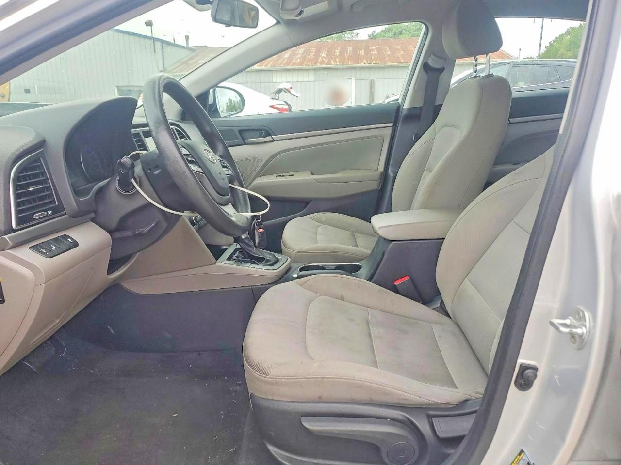 2018 HYUNDAI ELANTRA SEL photo 7