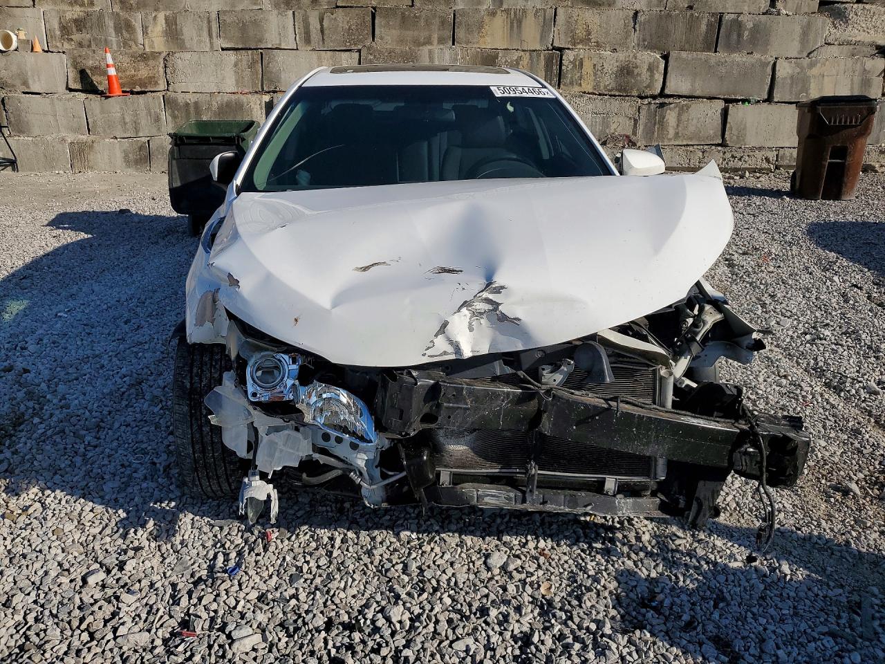2017 TOYOTA CAMRY SE photo 9