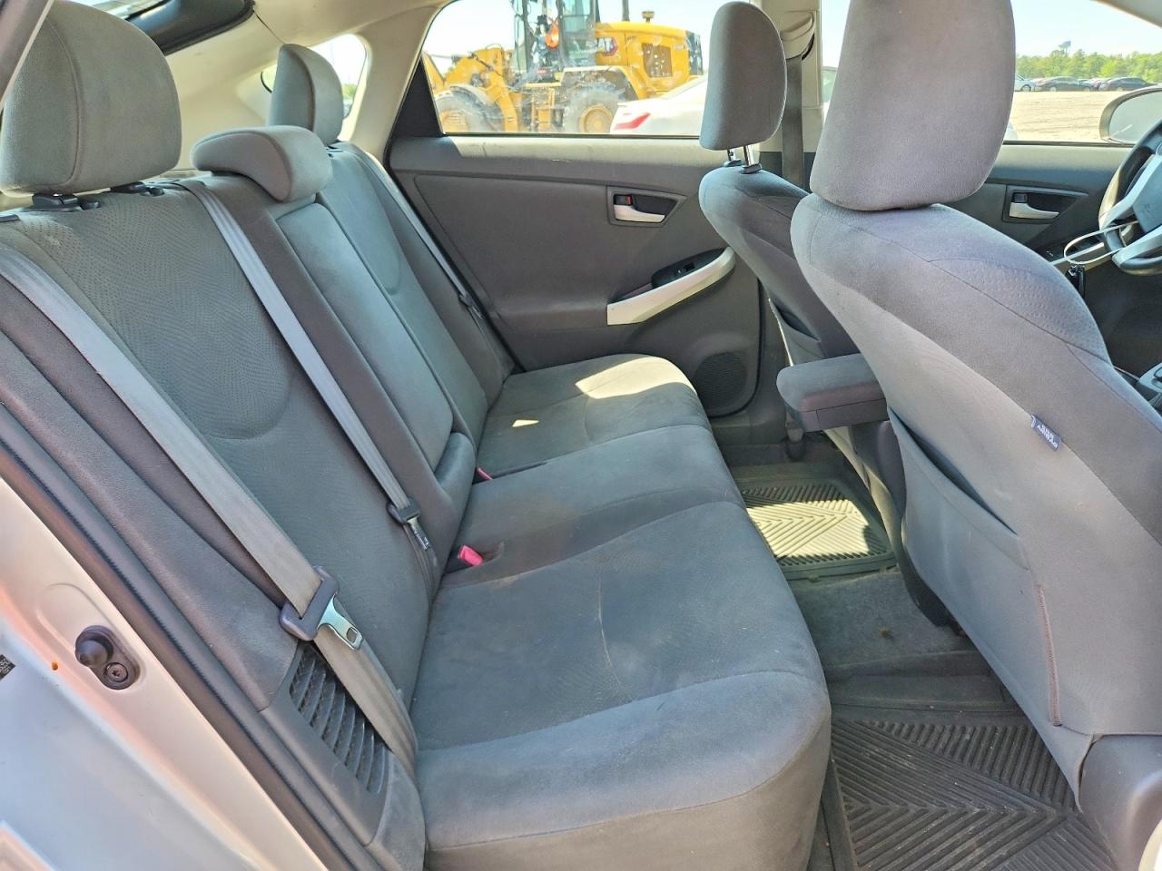 2010 TOYOTA PRIUS II photo 19