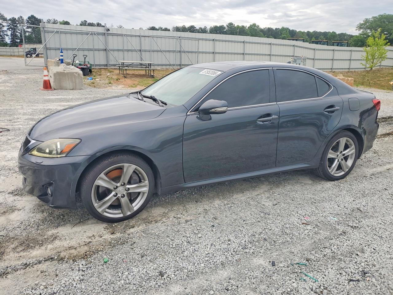 2011 LEXUS IS