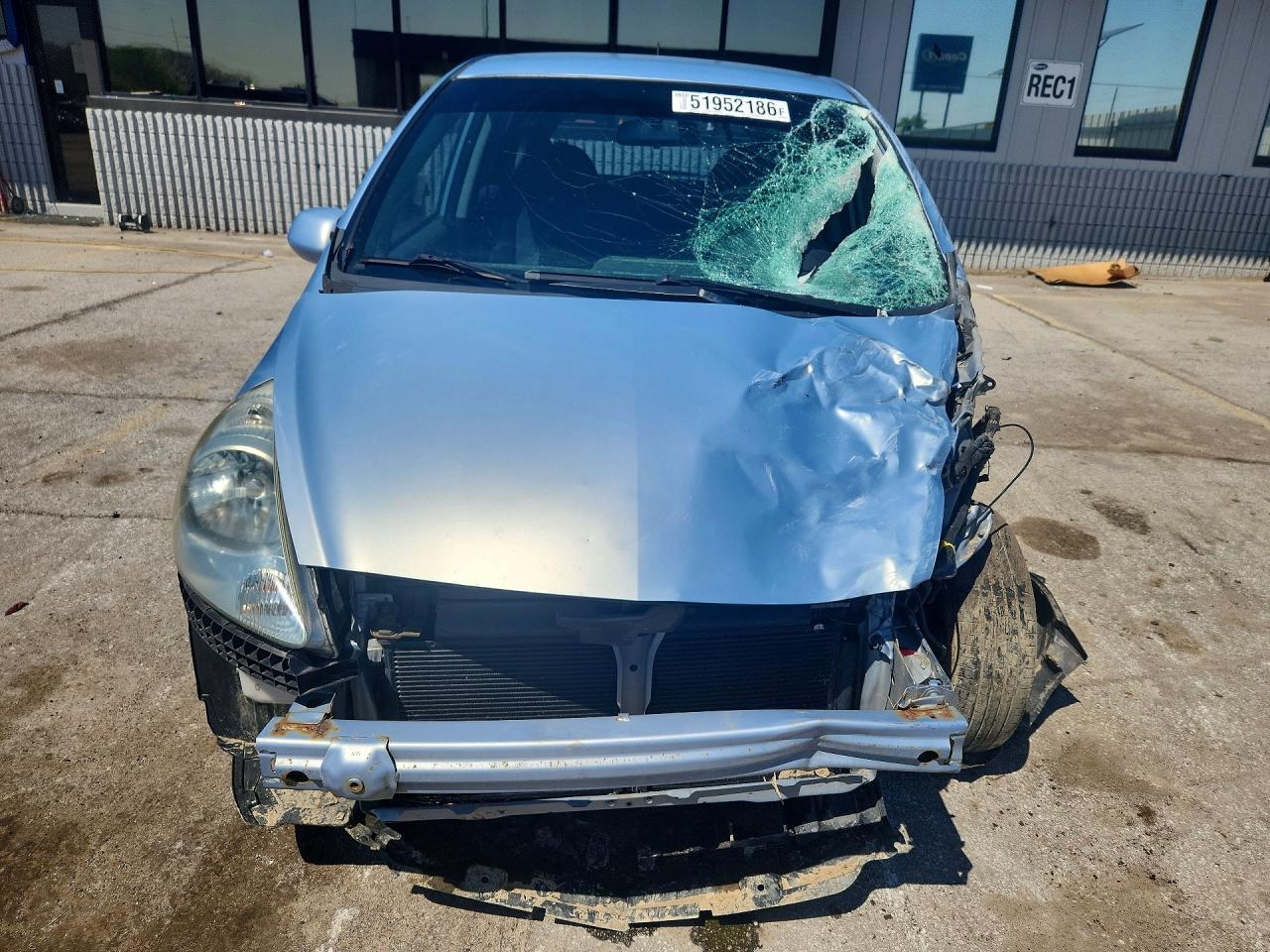 2008 HONDA FIT photo 9