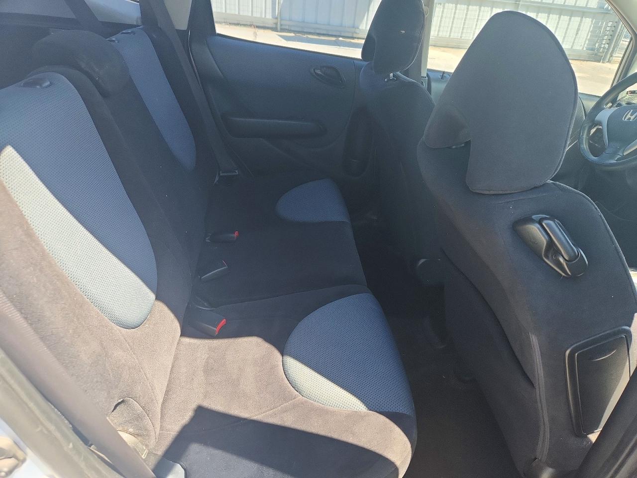 2008 HONDA FIT photo 19