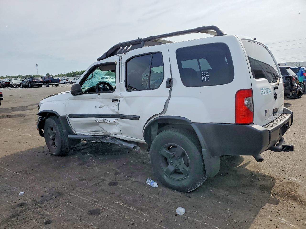 2004 NISSAN XTERRA XE photo 2
