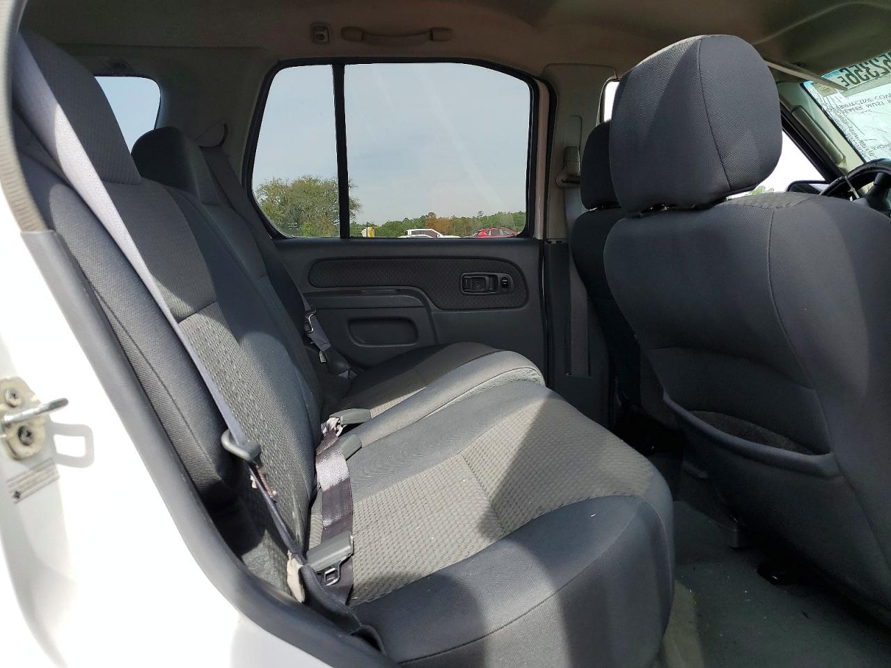 2004 NISSAN XTERRA XE photo 11