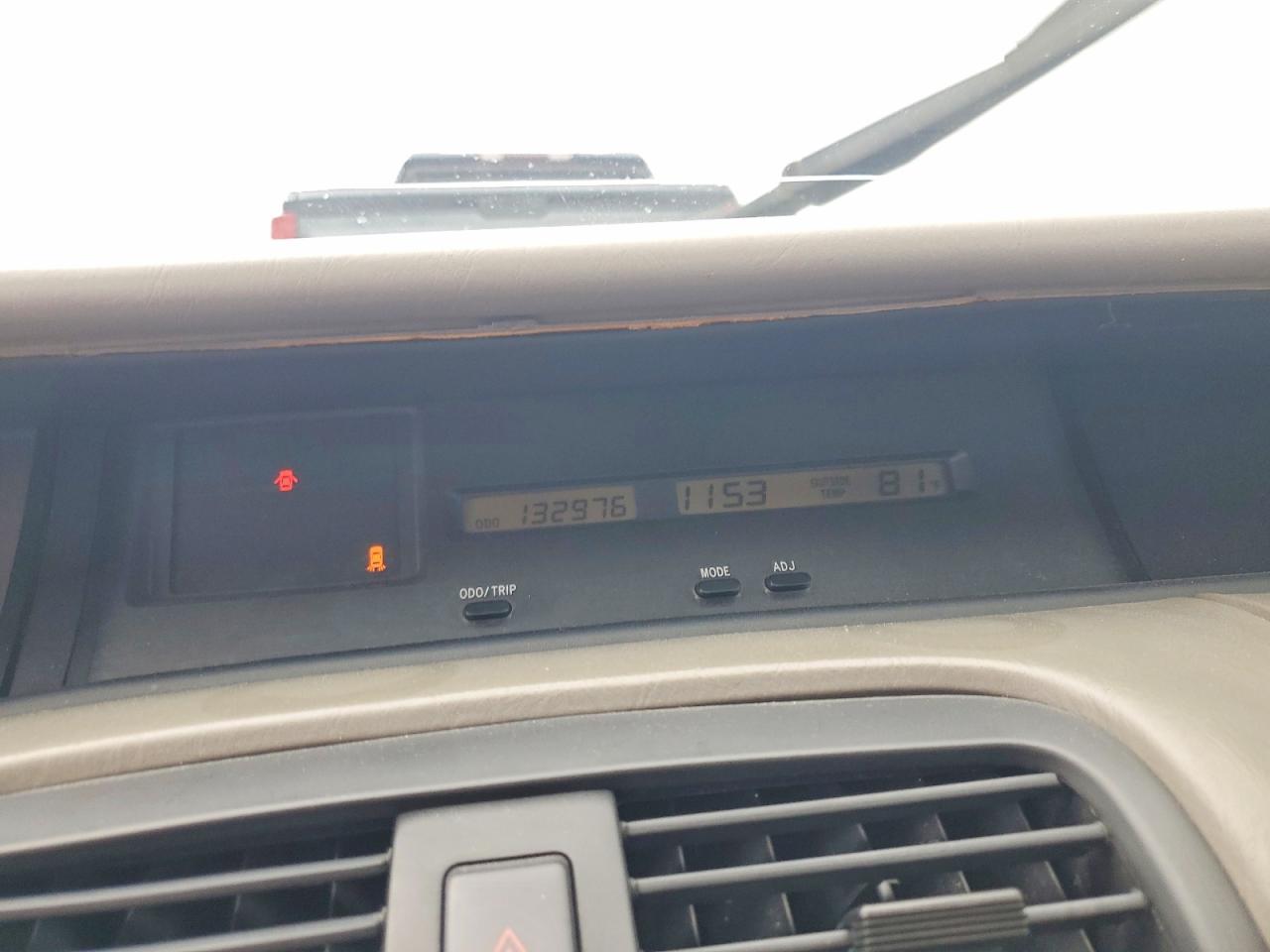 2003 TOYOTA AVALON XL photo 25