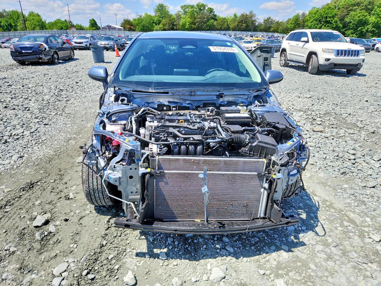 2024 TOYOTA COROLLA LE photo 9