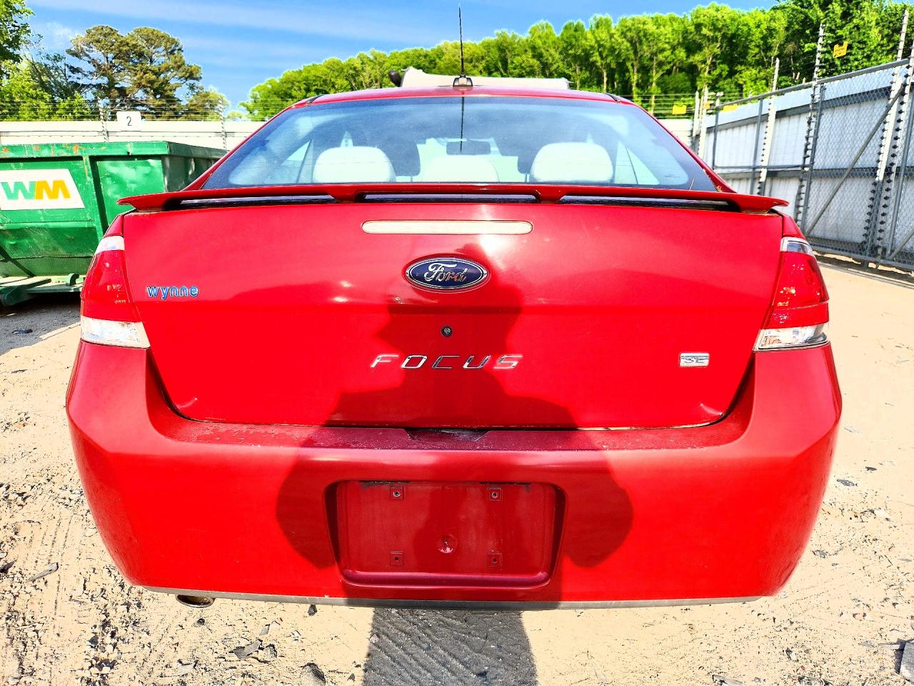 2009 FORD FOCUS SE photo 11