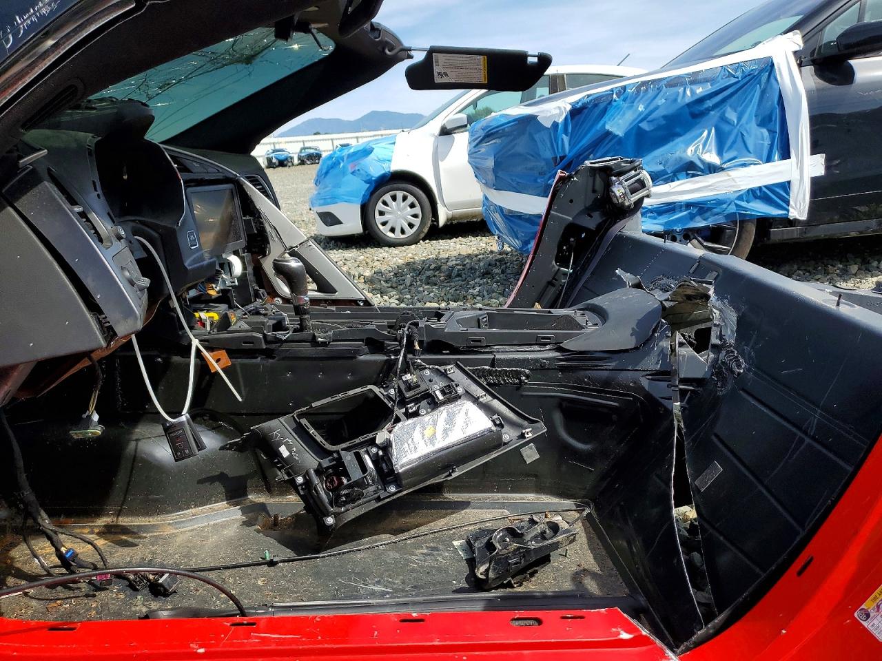2015 CHEVROLET CORVETTE STINGRAY 2LT photo 13