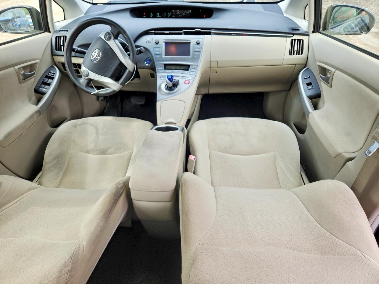 2012 TOYOTA PRIUS THREE photo 8