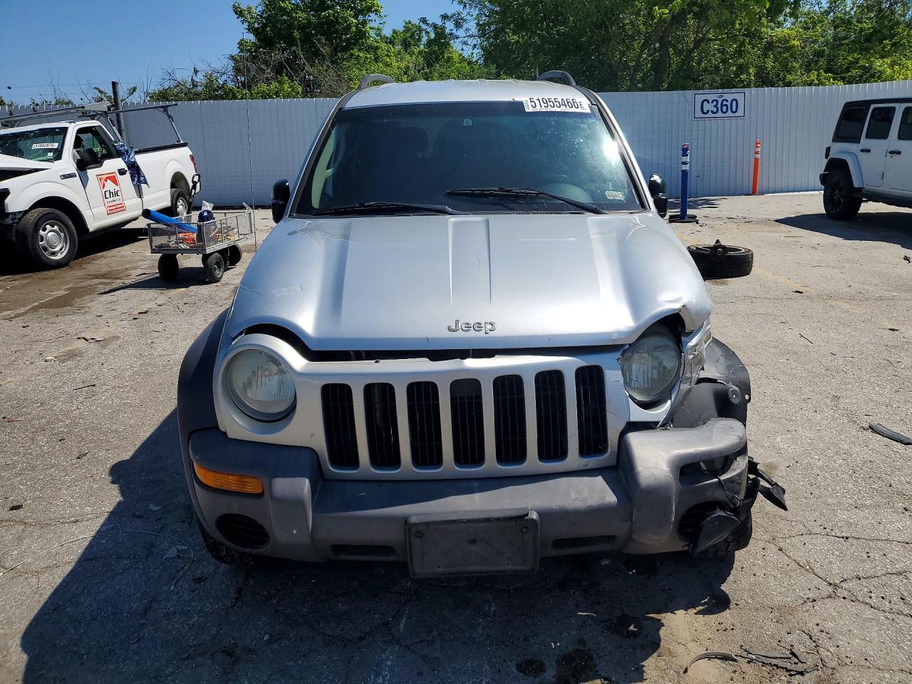 2004 JEEP LIBERTY SPORT photo 13