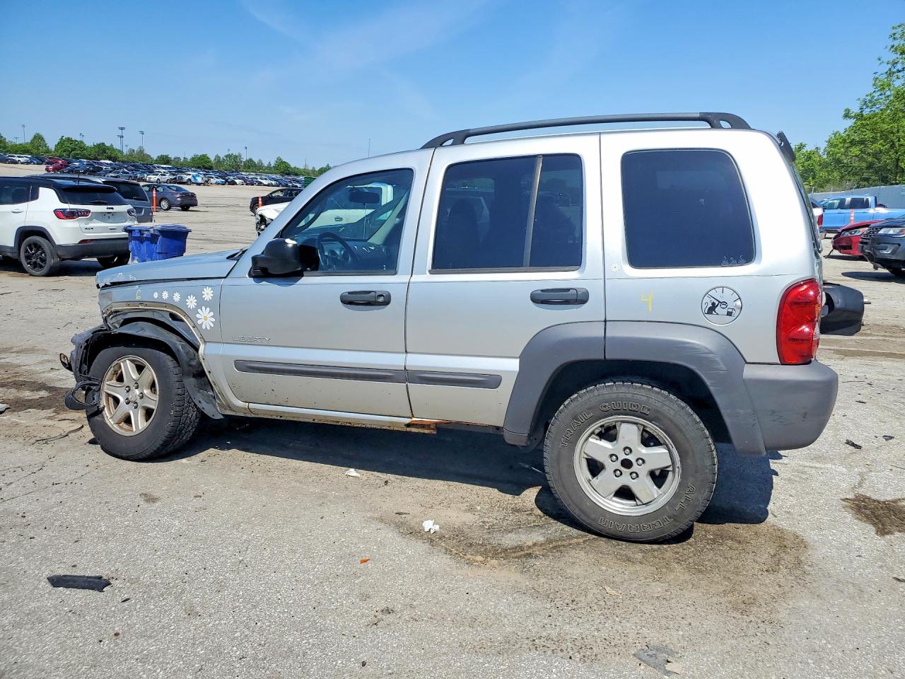2004 JEEP LIBERTY SPORT photo 4