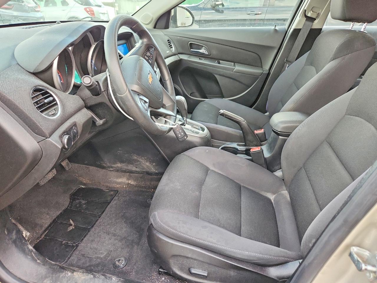 2015 CHEVROLET CRUZE LT photo 19