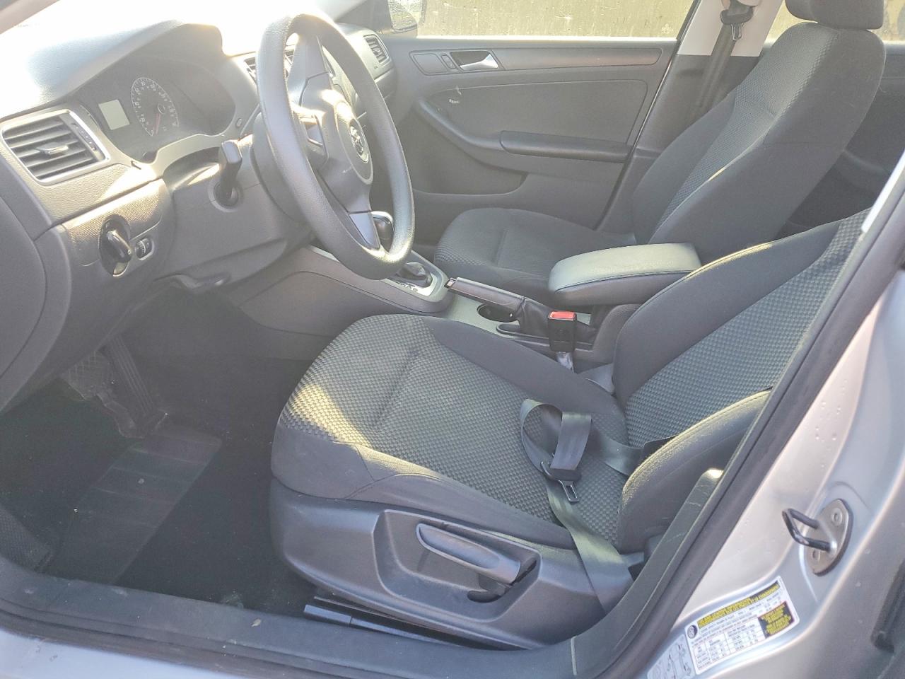 2014 VOLKSWAGEN JETTA BASE photo 7