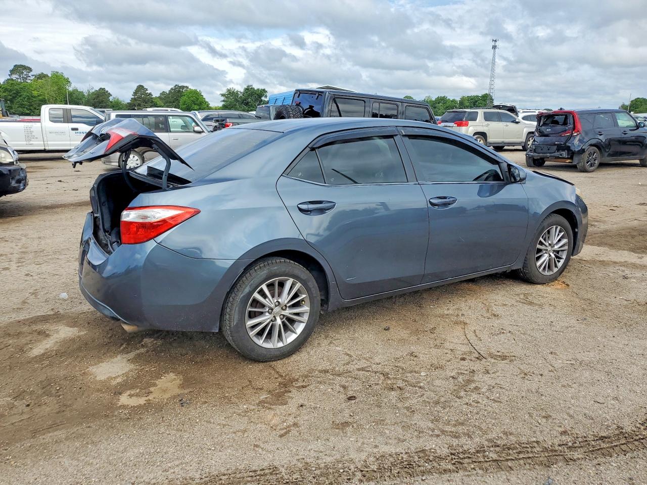 2014 TOYOTA COROLLA LE PLUS photo 5