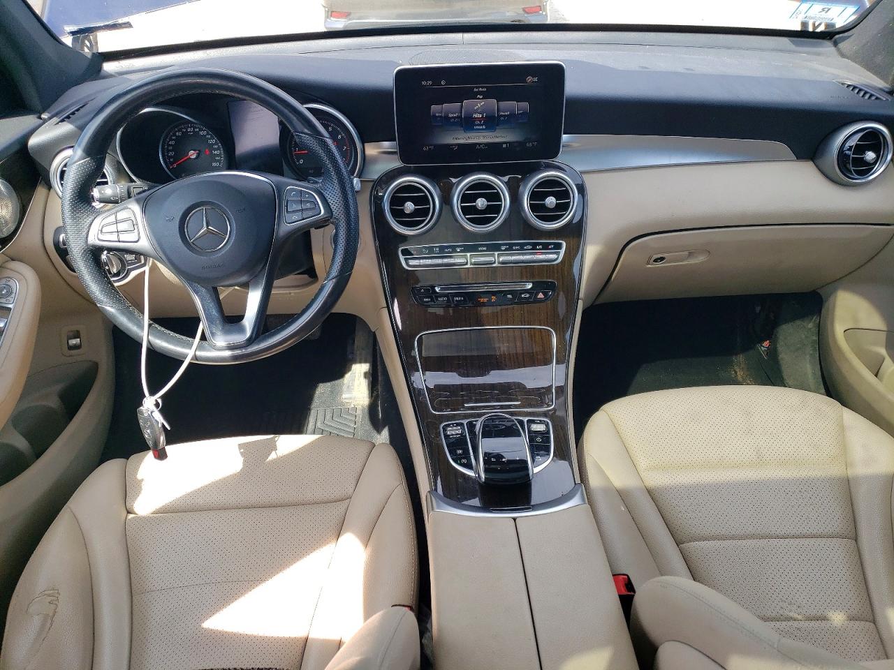 2017 MERCEDES-BENZ GLC 300 4MATIC photo 15