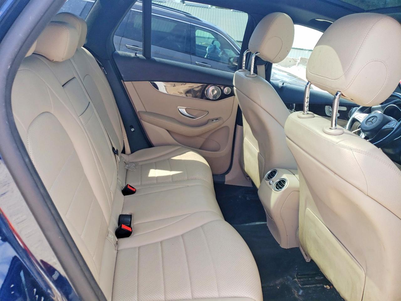 2017 MERCEDES-BENZ GLC 300 4MATIC photo 19