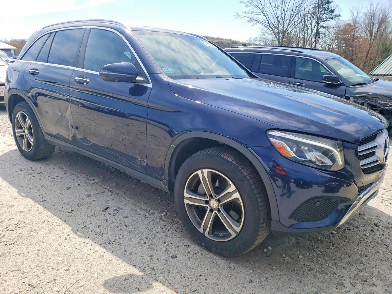 2017 MERCEDES-BENZ GLC 300 4MATIC photo 7