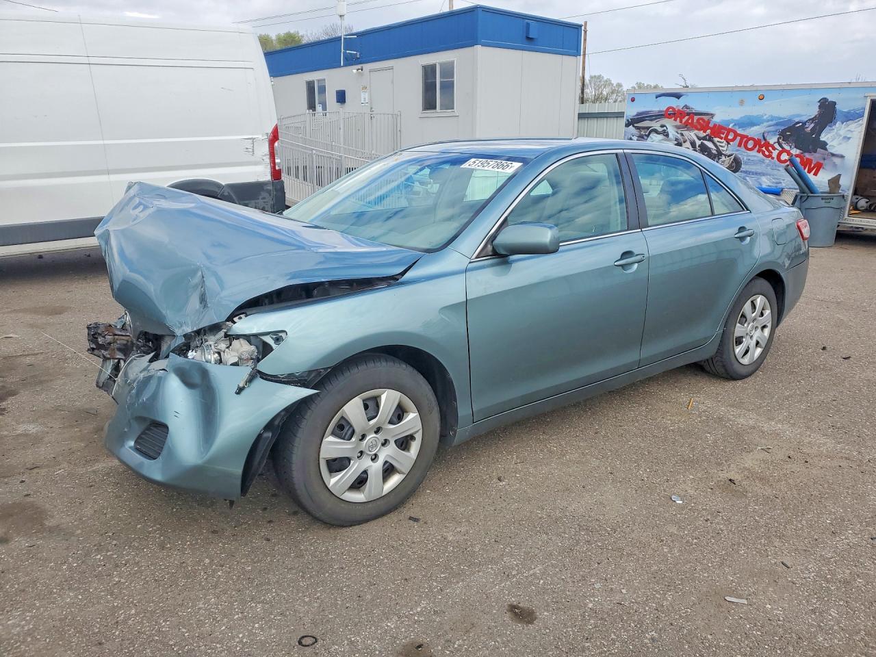 2011 TOYOTA CAMRY