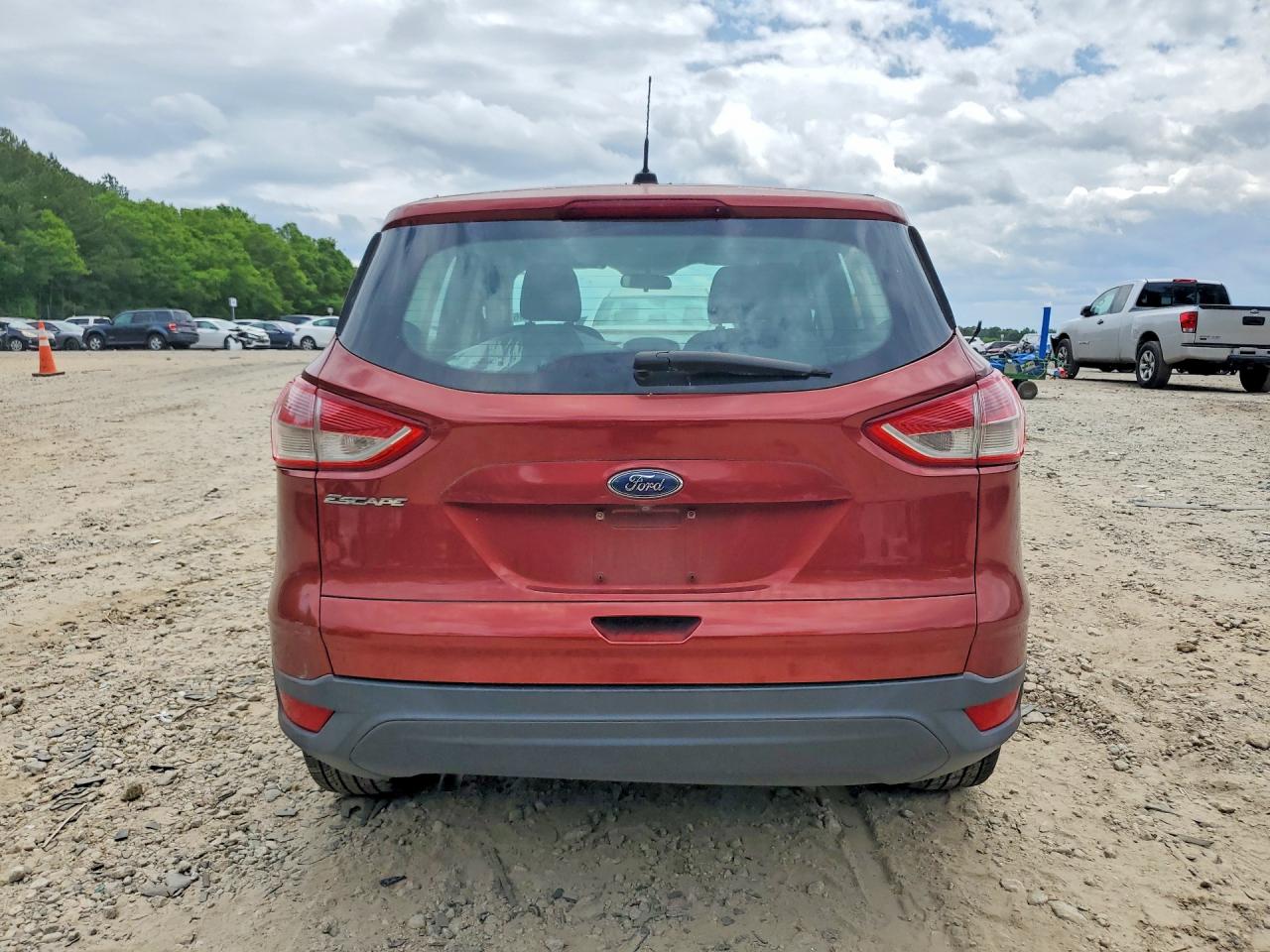 2016 FORD ESCAPE S photo 11