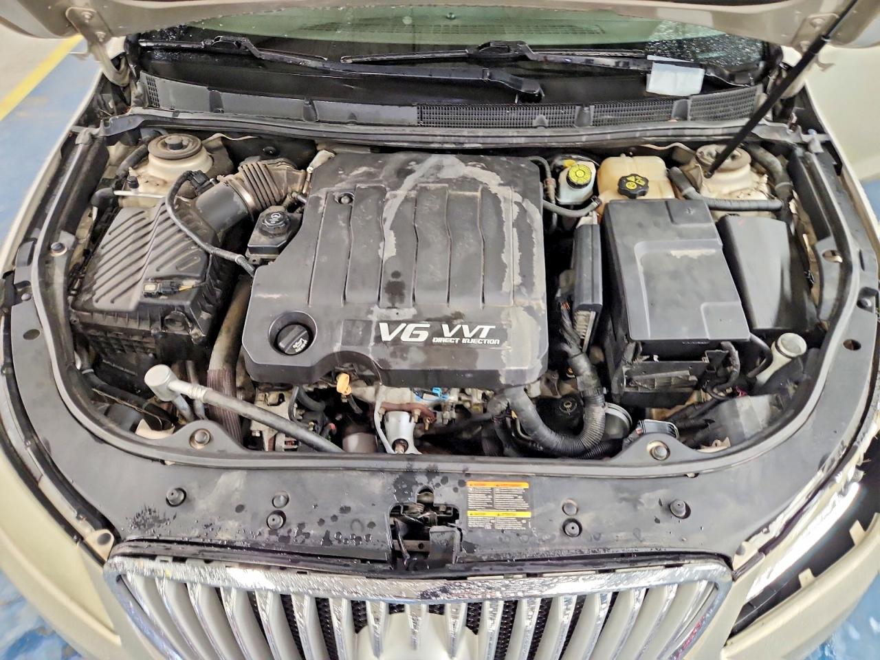 2010 BUICK LACROSSE CXL photo 21