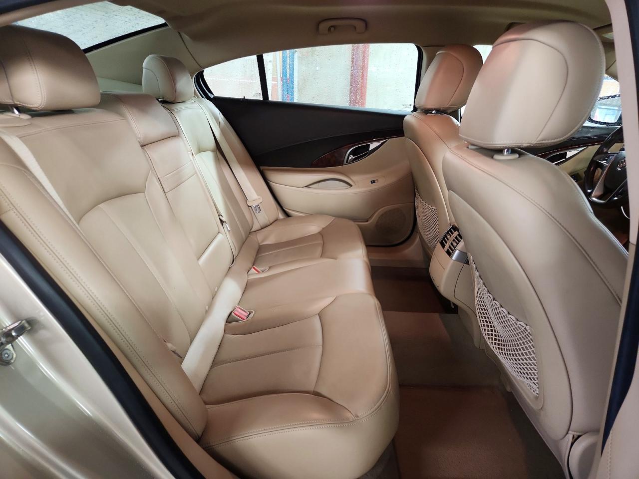 2010 BUICK LACROSSE CXL photo 19