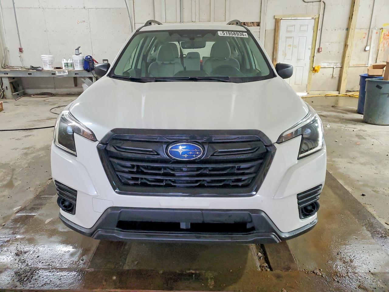 2024 SUBARU FORESTER photo 5