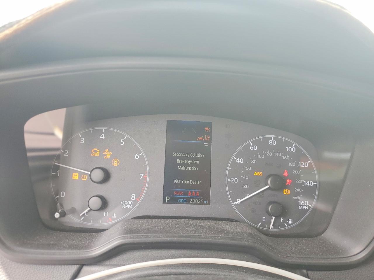 2025 TOYOTA COROLLA LE photo 17