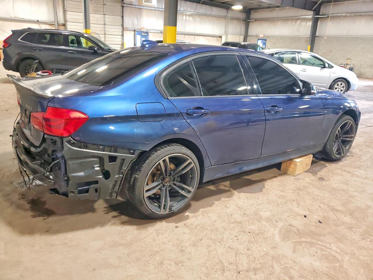 2016 BMW 328 XI SULEV photo 5