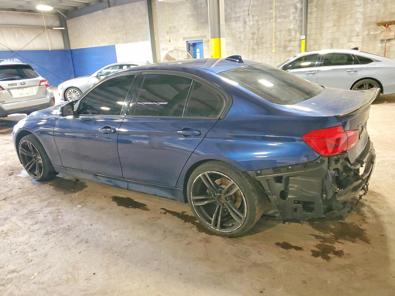 2016 BMW 328 XI SULEV photo 3