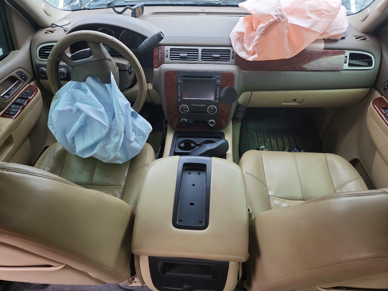 2014 CHEVROLET SILVERADO K3500 LTZ photo 15