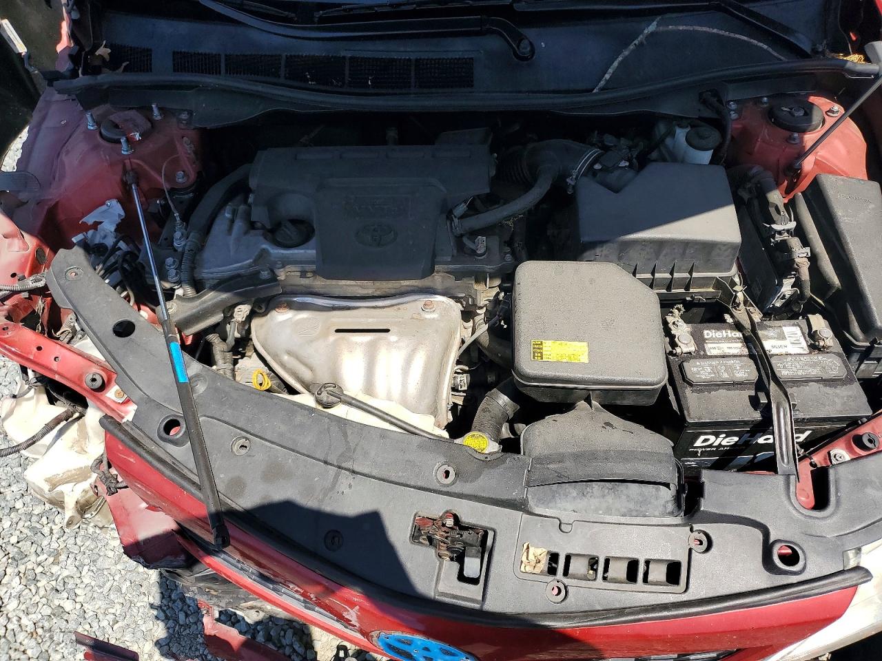 2012 TOYOTA CAMRY SE photo 31