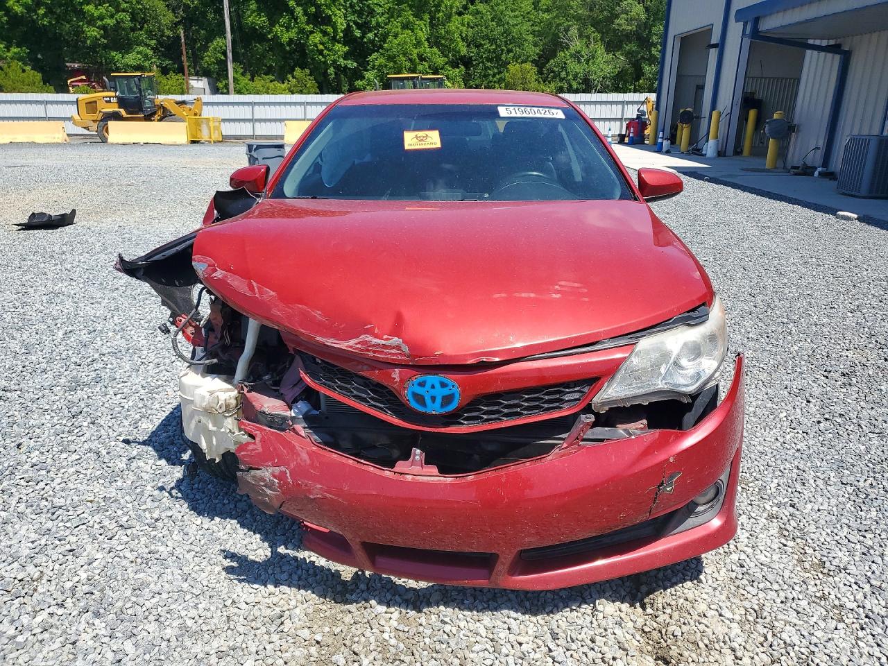 2012 TOYOTA CAMRY SE photo 13