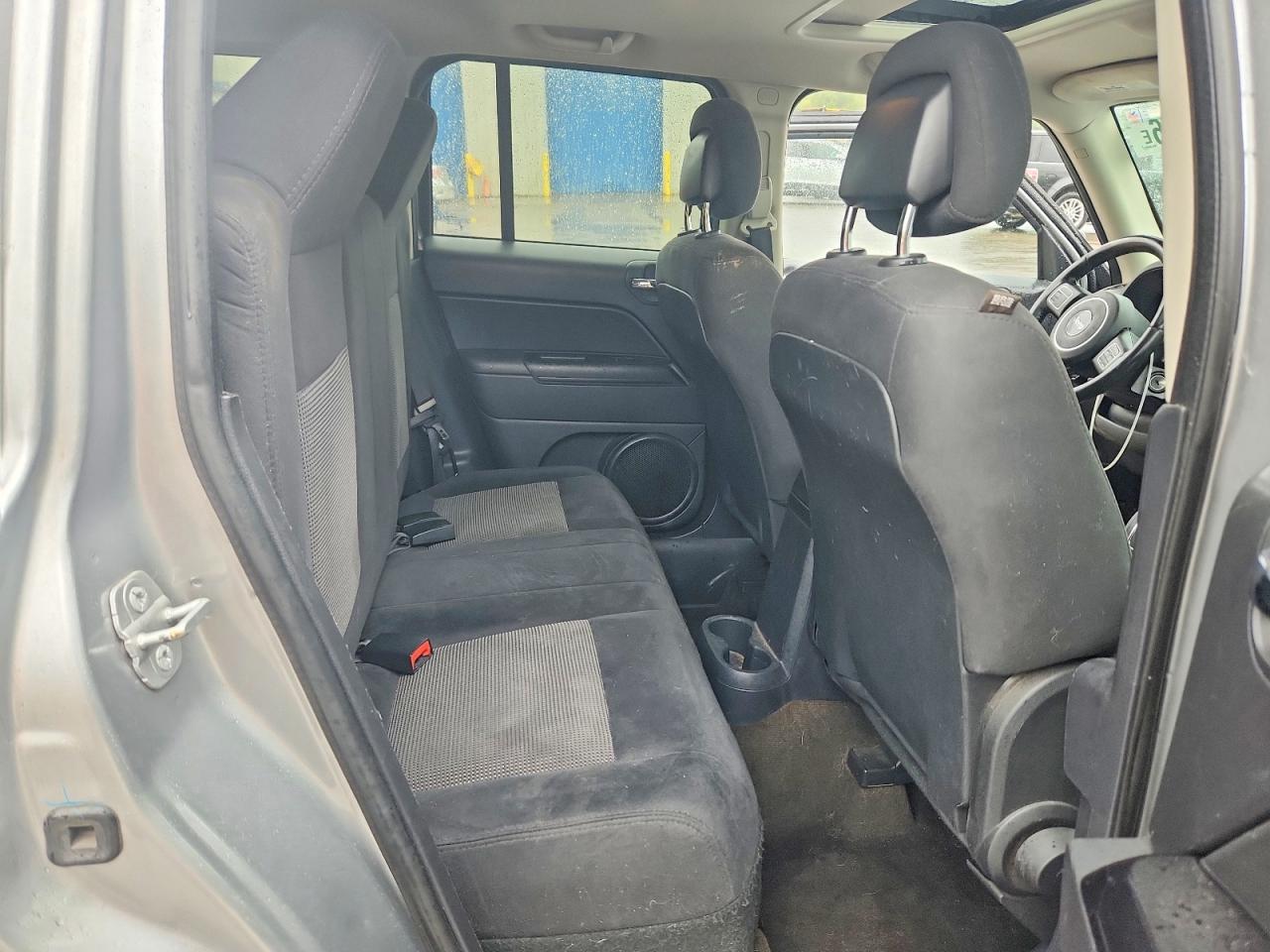 2014 JEEP PATRIOT LATITUDE photo 31