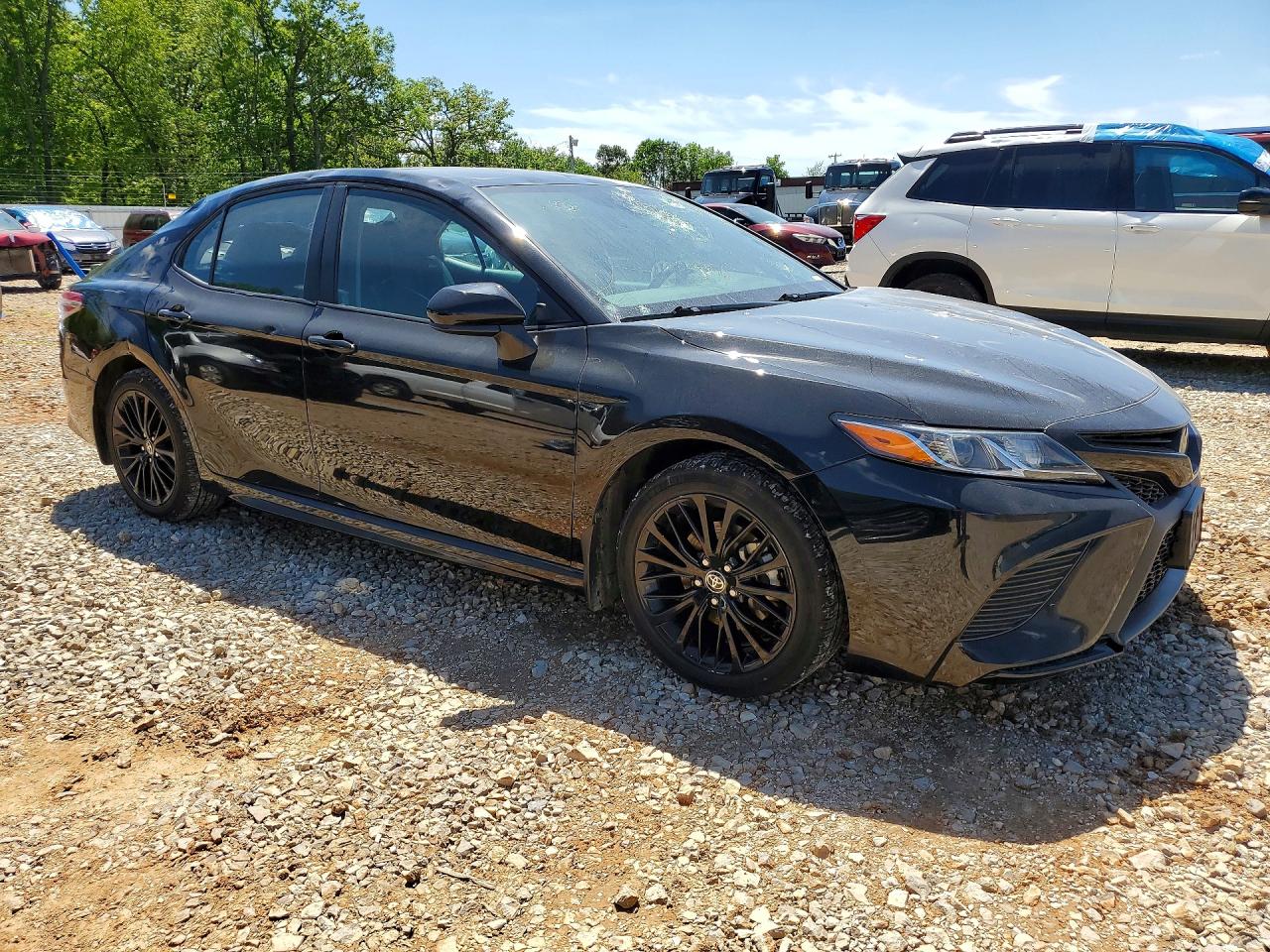 2020 TOYOTA CAMRY SE NIGHTSHADE photo 7