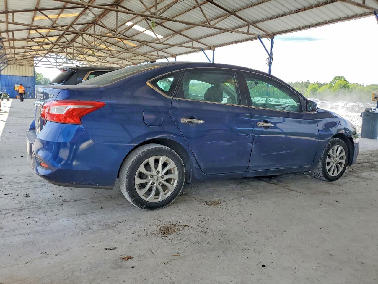 2018 NISSAN SENTRA SV photo 5