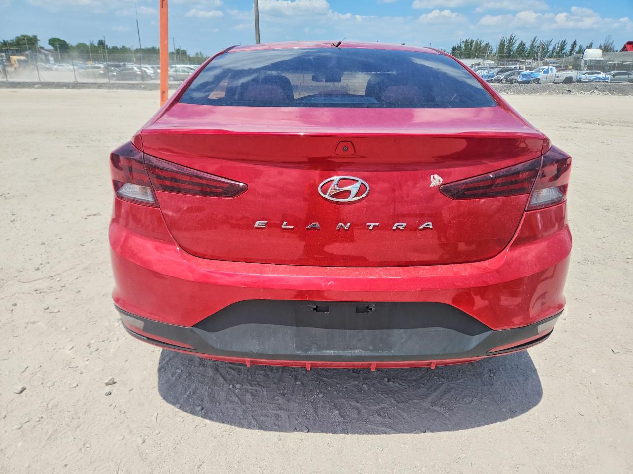 2020 HYUNDAI ELANTRA SEL photo 6