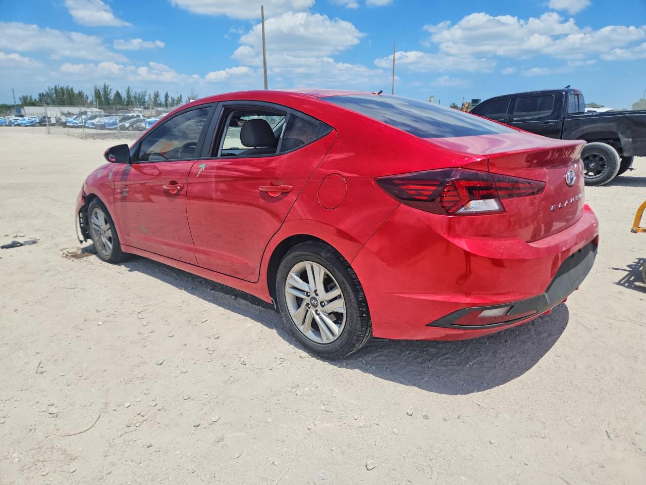 2020 HYUNDAI ELANTRA SEL photo 2