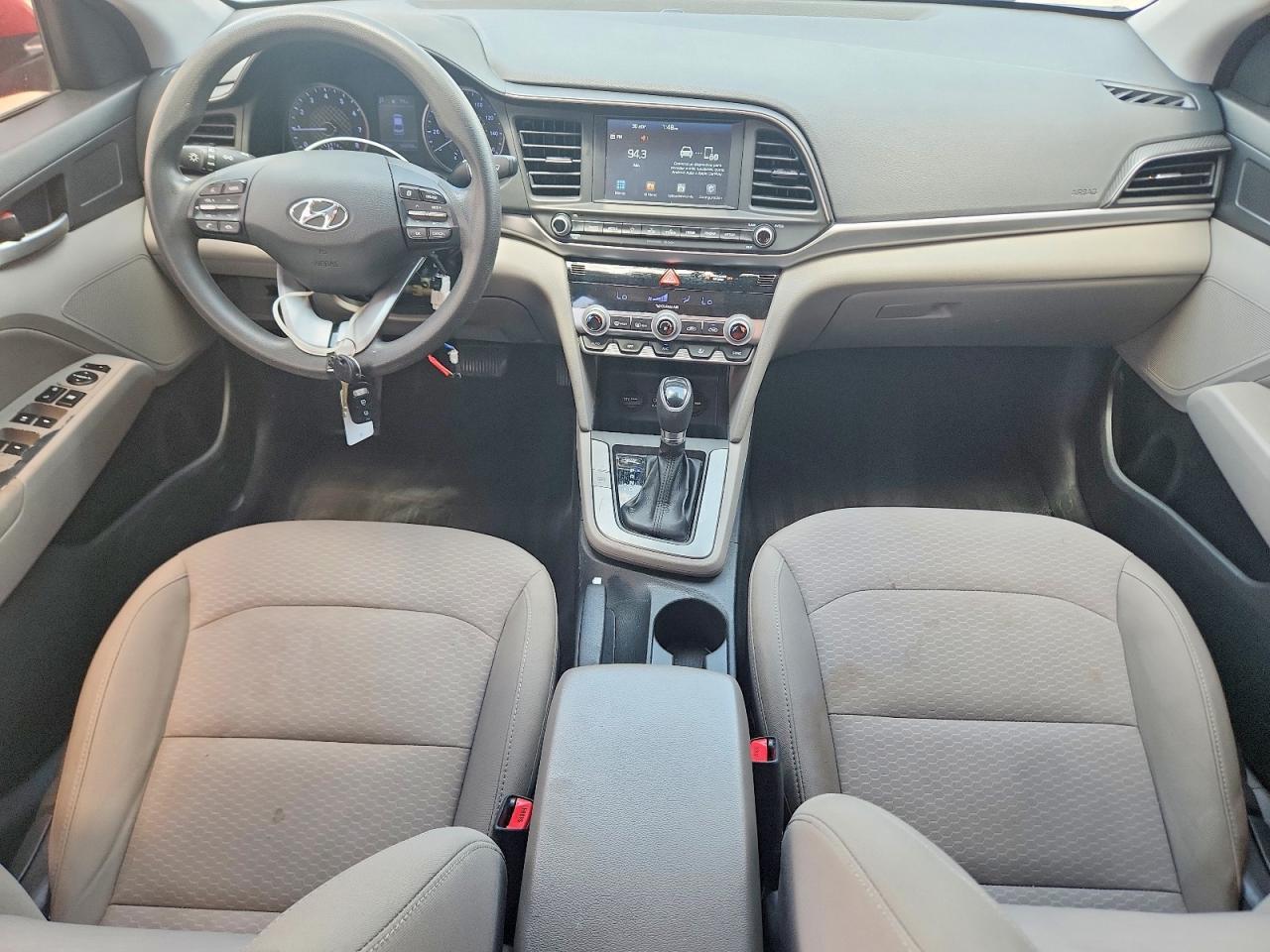 2020 HYUNDAI ELANTRA SEL photo 8