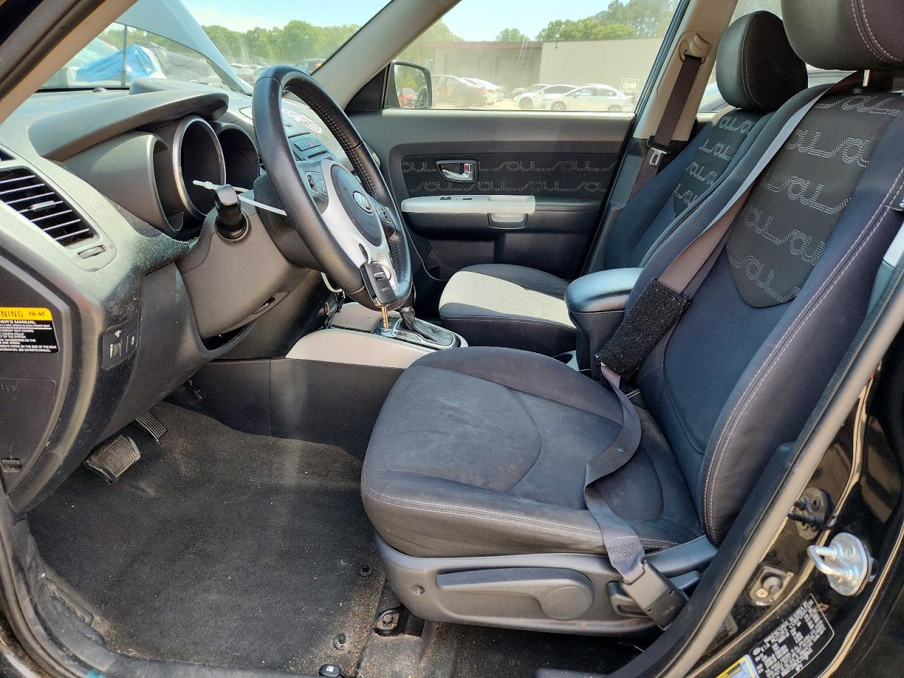 2012 KIA SOUL + photo 7