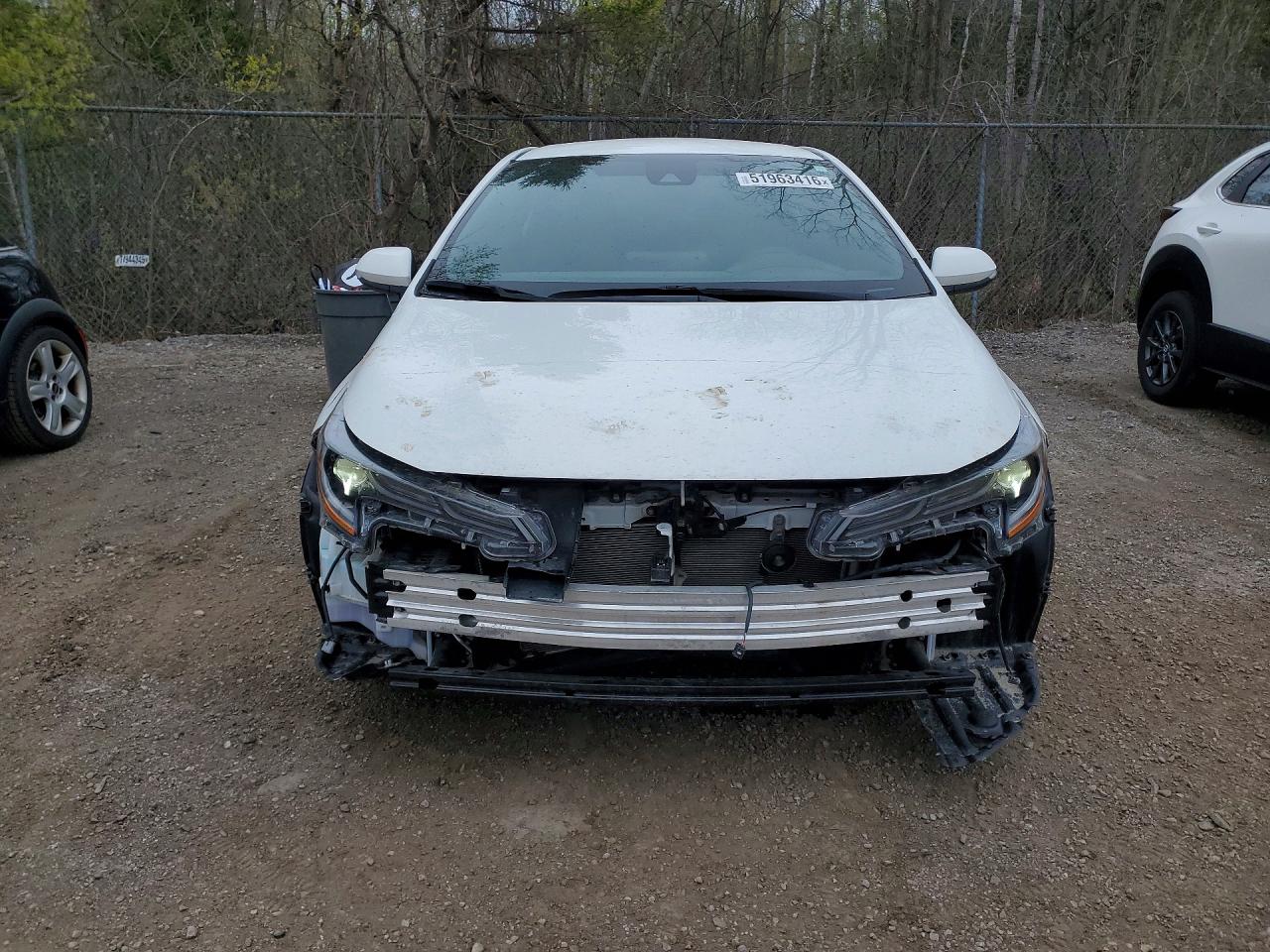 2022 TOYOTA COROLLA SE photo 9