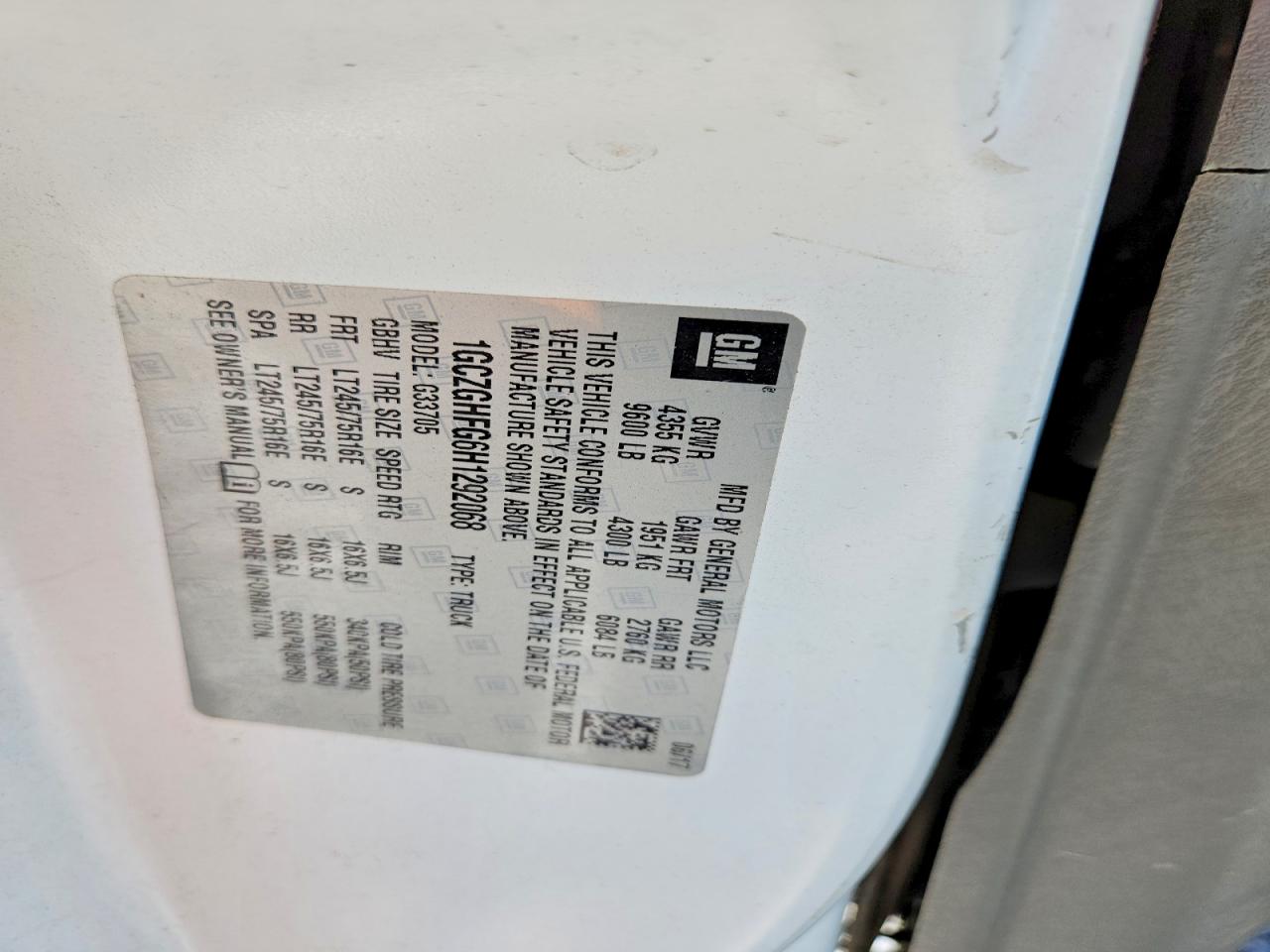 2017 CHEVROLET EXPRESS 3500 CARGO DELIVERY VAN photo 13