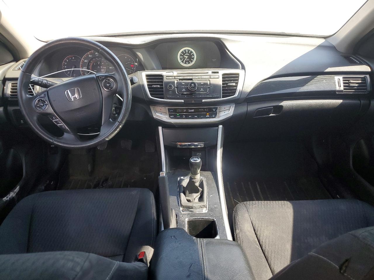 2015 HONDA ACCORD SPORT photo 22