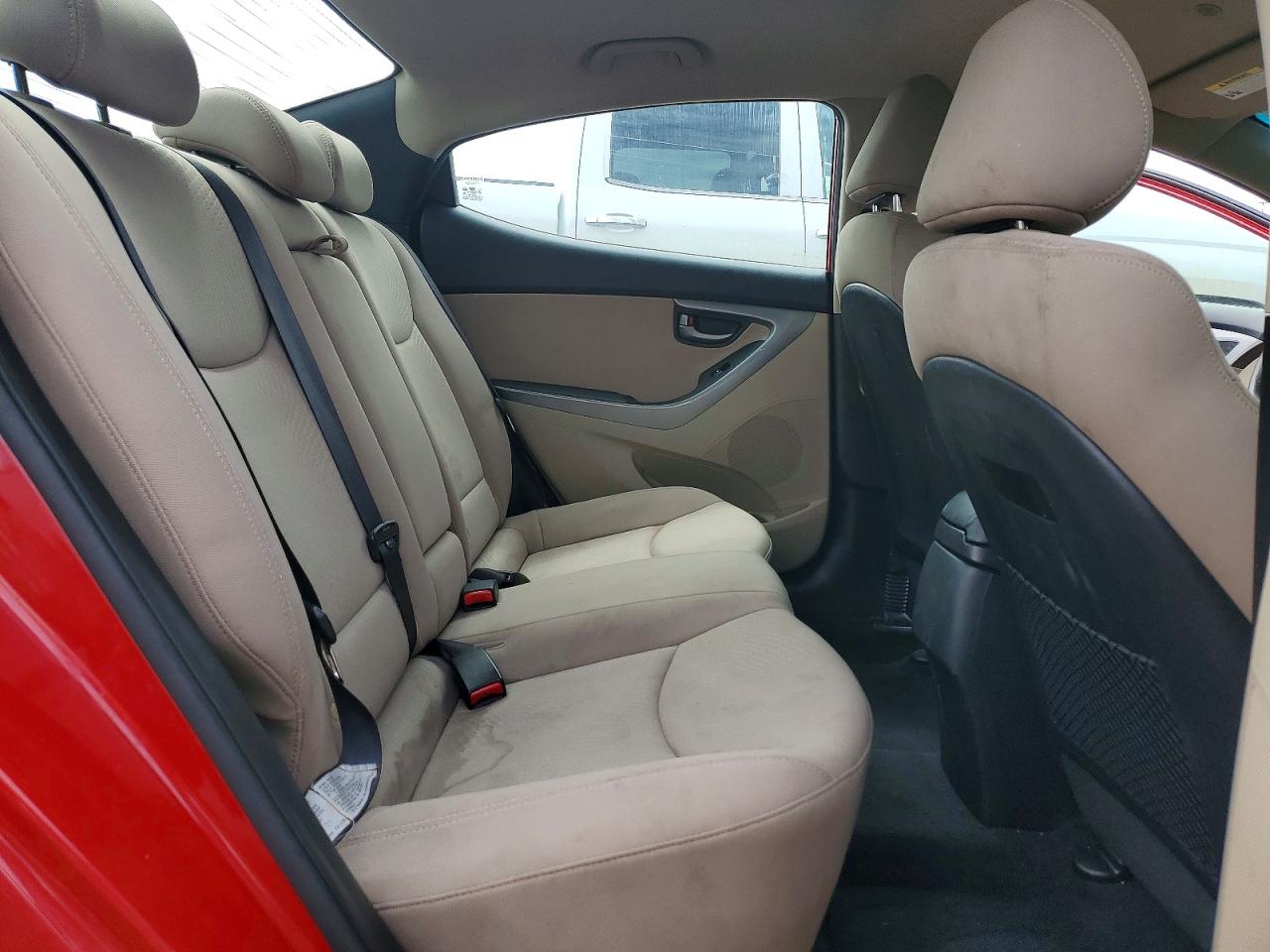 2014 HYUNDAI ELANTRA SE photo 19